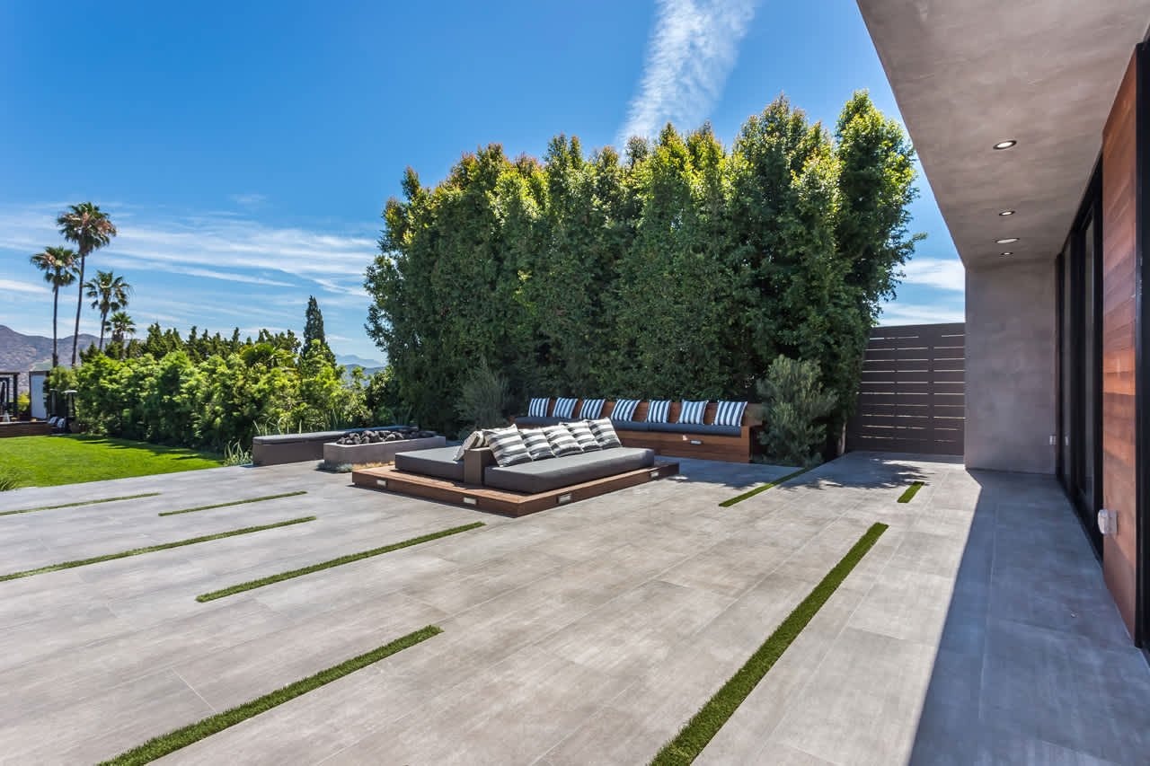 THE HIDEAWAY HH | 7932 Woodrow Wilson Drive