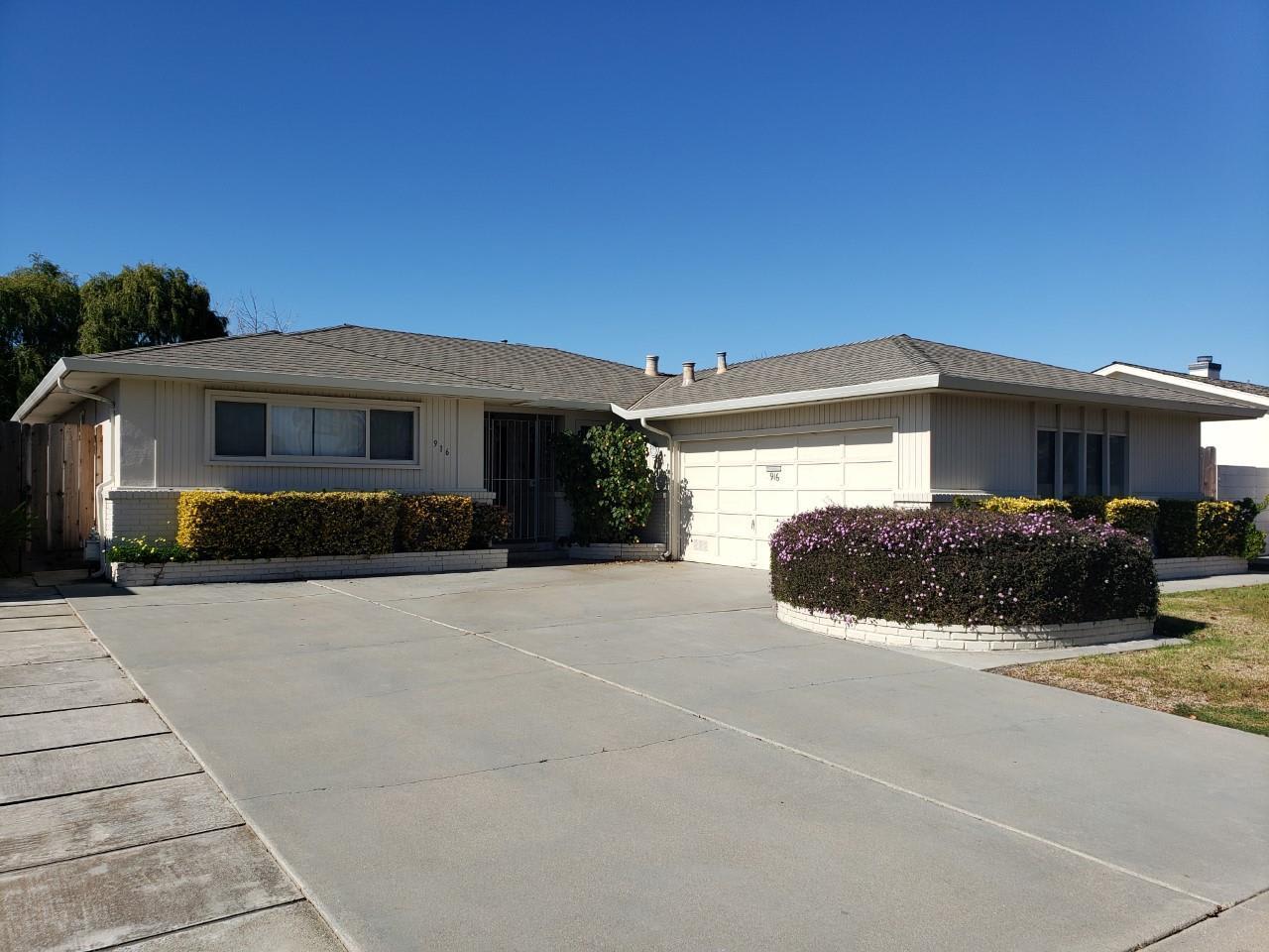 916 San Vincente Ave