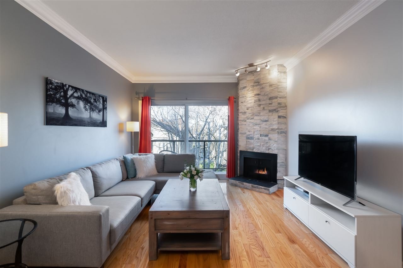 301-1640 W 11th Ave
