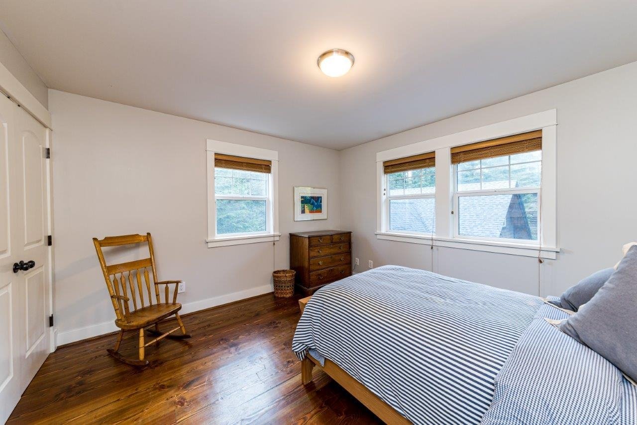 347 Salal Rd