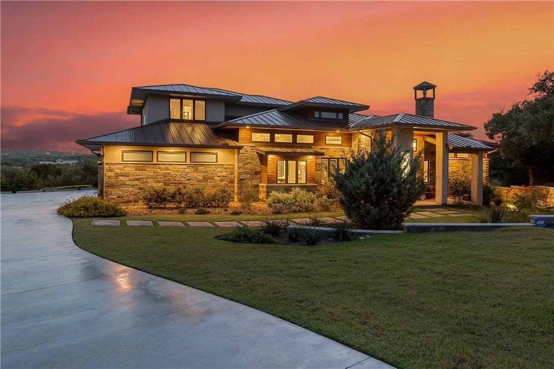 8716 Bellancia Dr