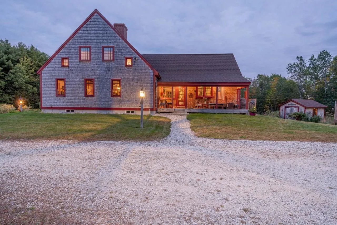 Home for Sale -2 Tamarack Lane, Kennebunk, ME