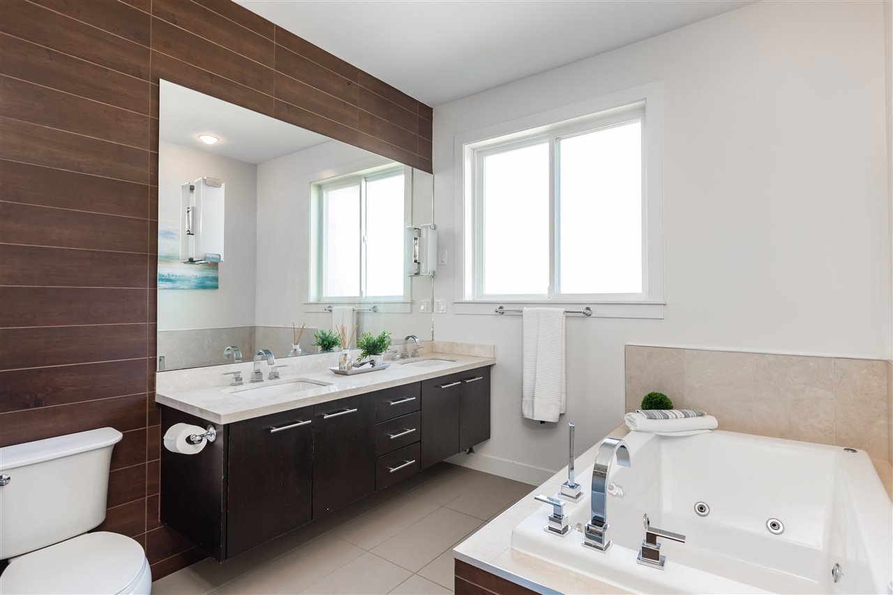 39-15977 26 Ave