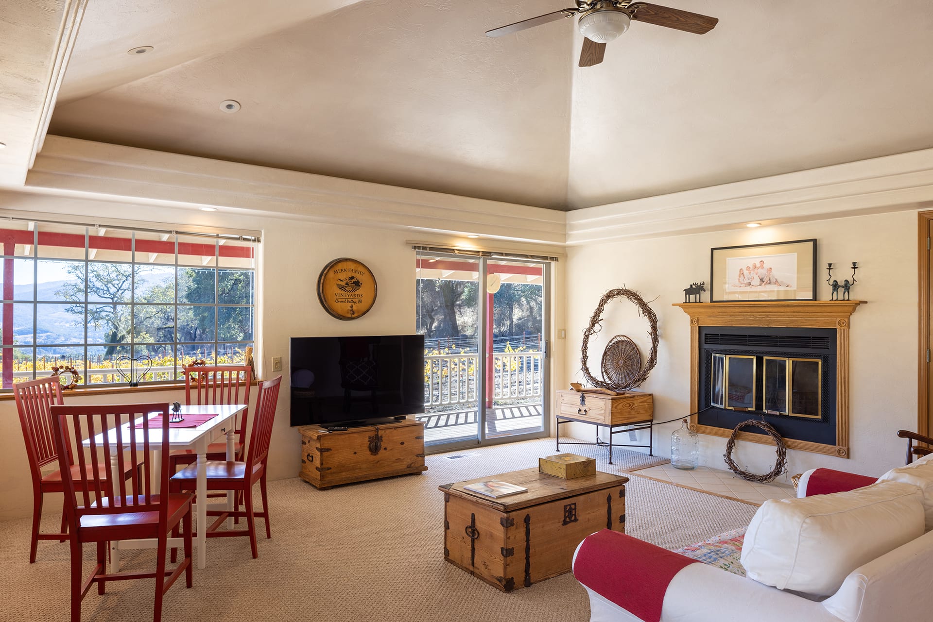 Wine Country Perfection - 17380 Cachagua Road