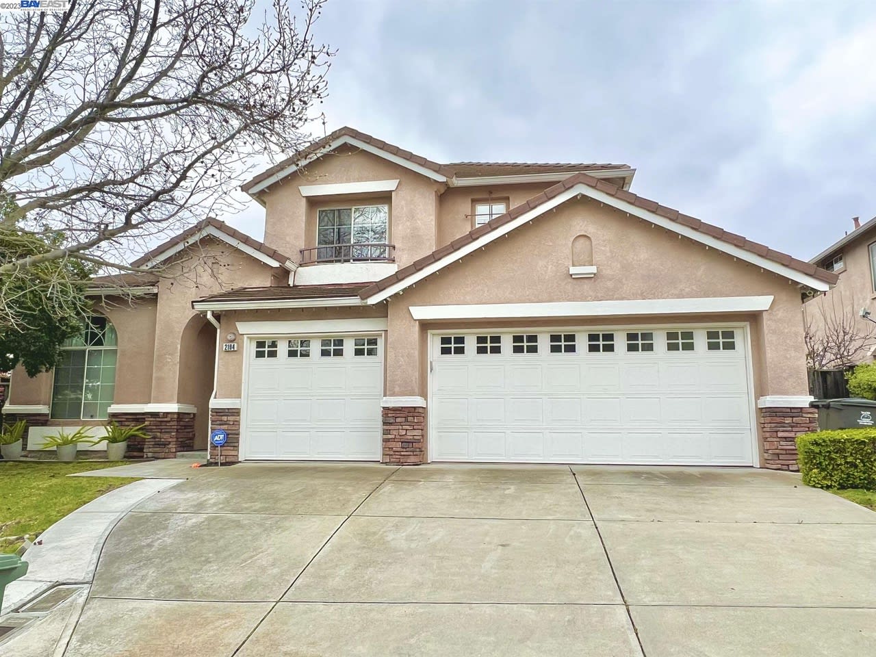  2104 Sunsprite Dr