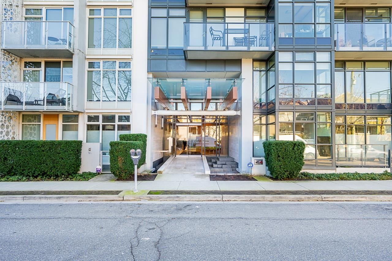 304-728 W 8th Ave