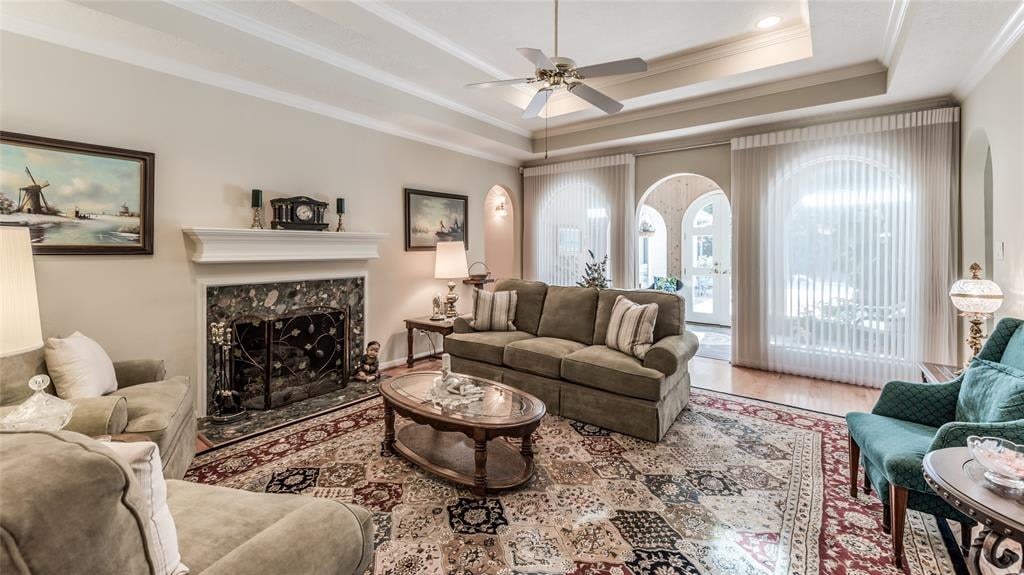 1823 MOUNTAIN ASPEN LANE