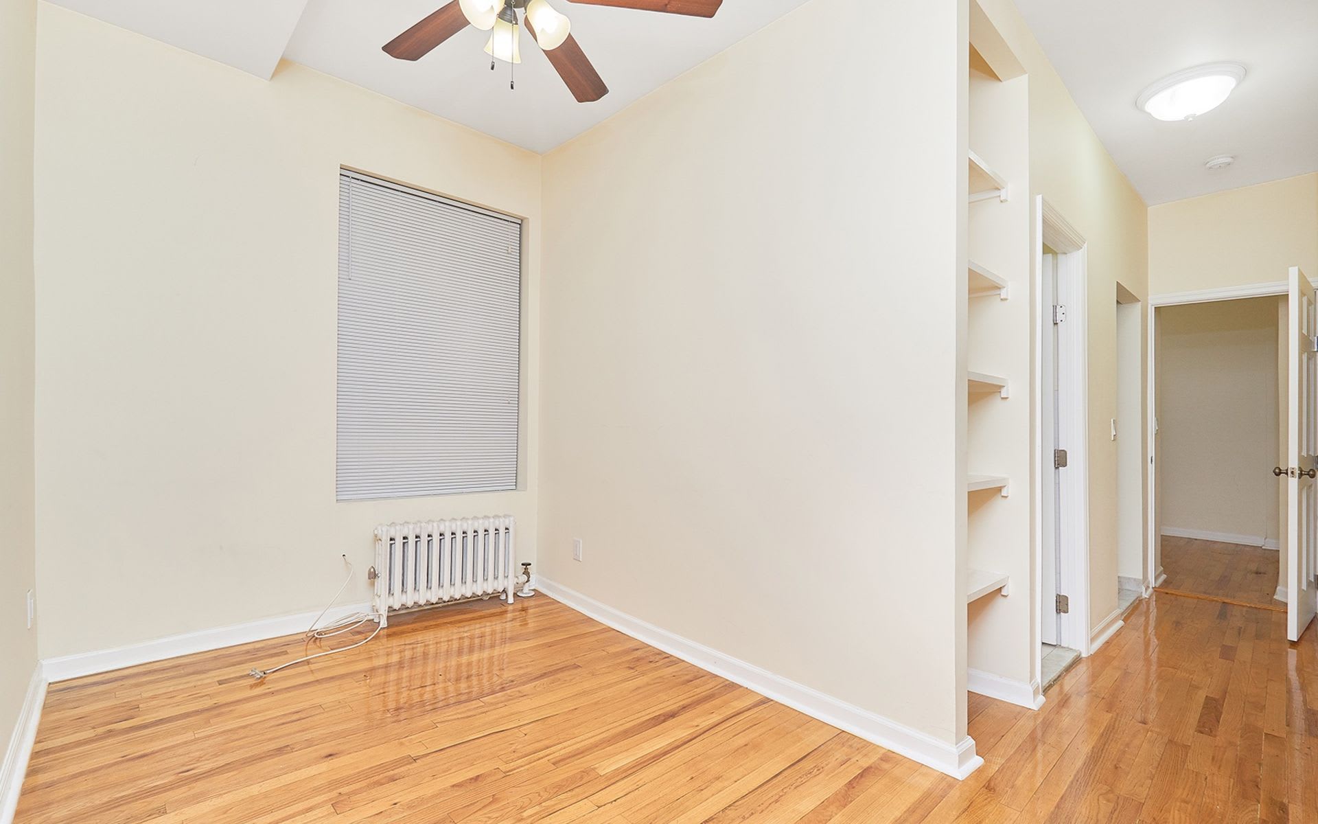 270 East 78th St, #17