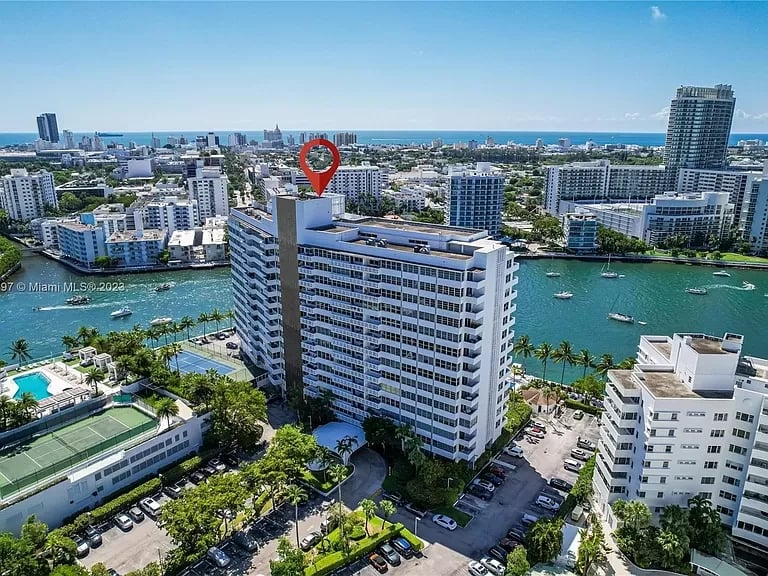 20 Island Ave, #1415