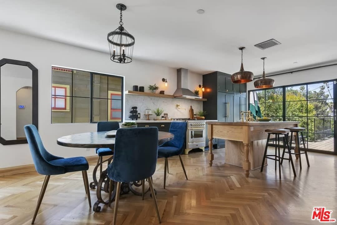 1339 Coronado Ter