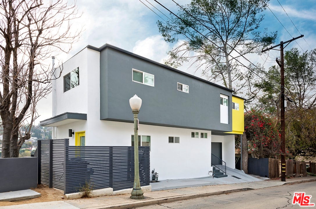 2162 Lyric Ave