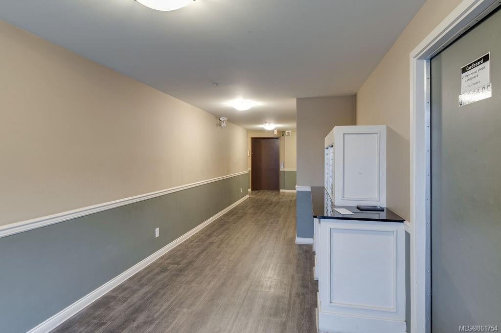 402-821 Goldstream Ave, Langford