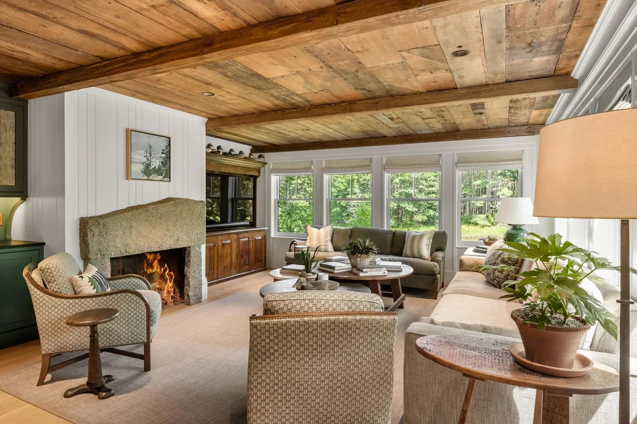 Stay Warm by these Beautiful Maine Fireplaces