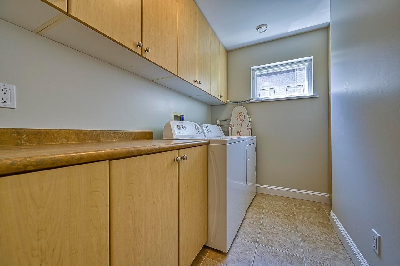 3436 Anne Macdonald Wy