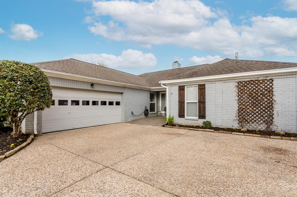 25 Wellington Dr