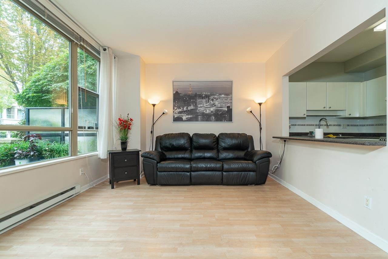 8266 Saba Rd