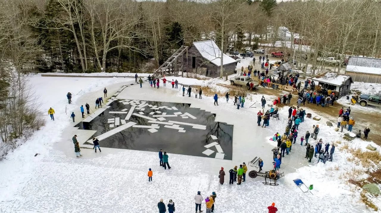 From Pond Hockey to Ice Carving: Unique Maine Winter Events & Festivals
