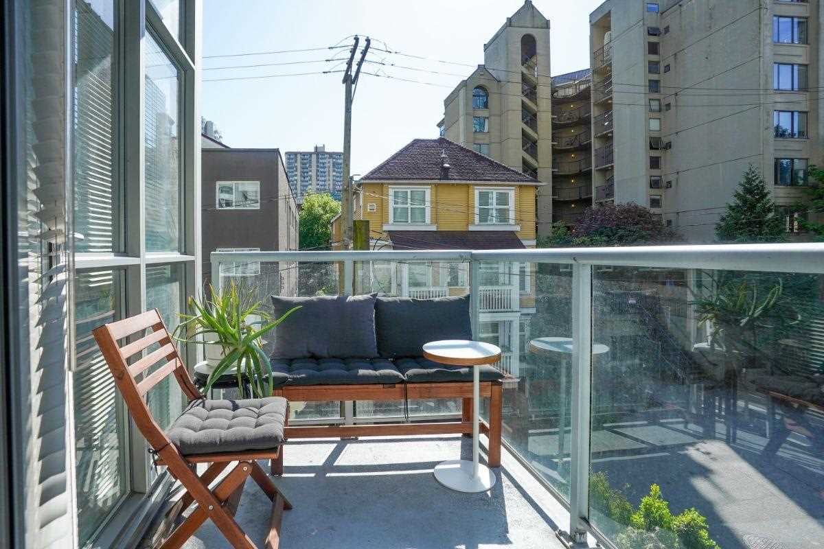 301-1050 Smithe Street, Vancouver