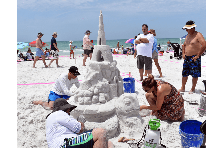 Sand sculptors prepare for Siesta Key's Crystal Classic