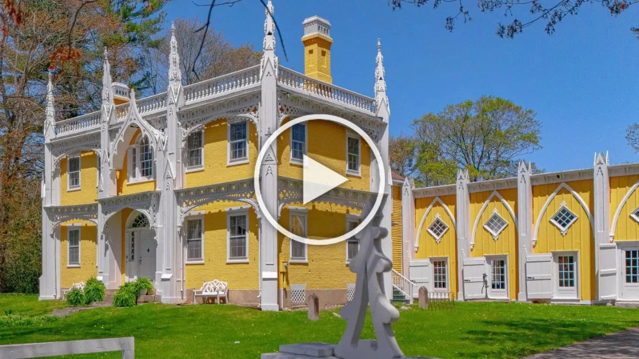 Explore Our Top Videos of the Week: Tour Exceptional Homes