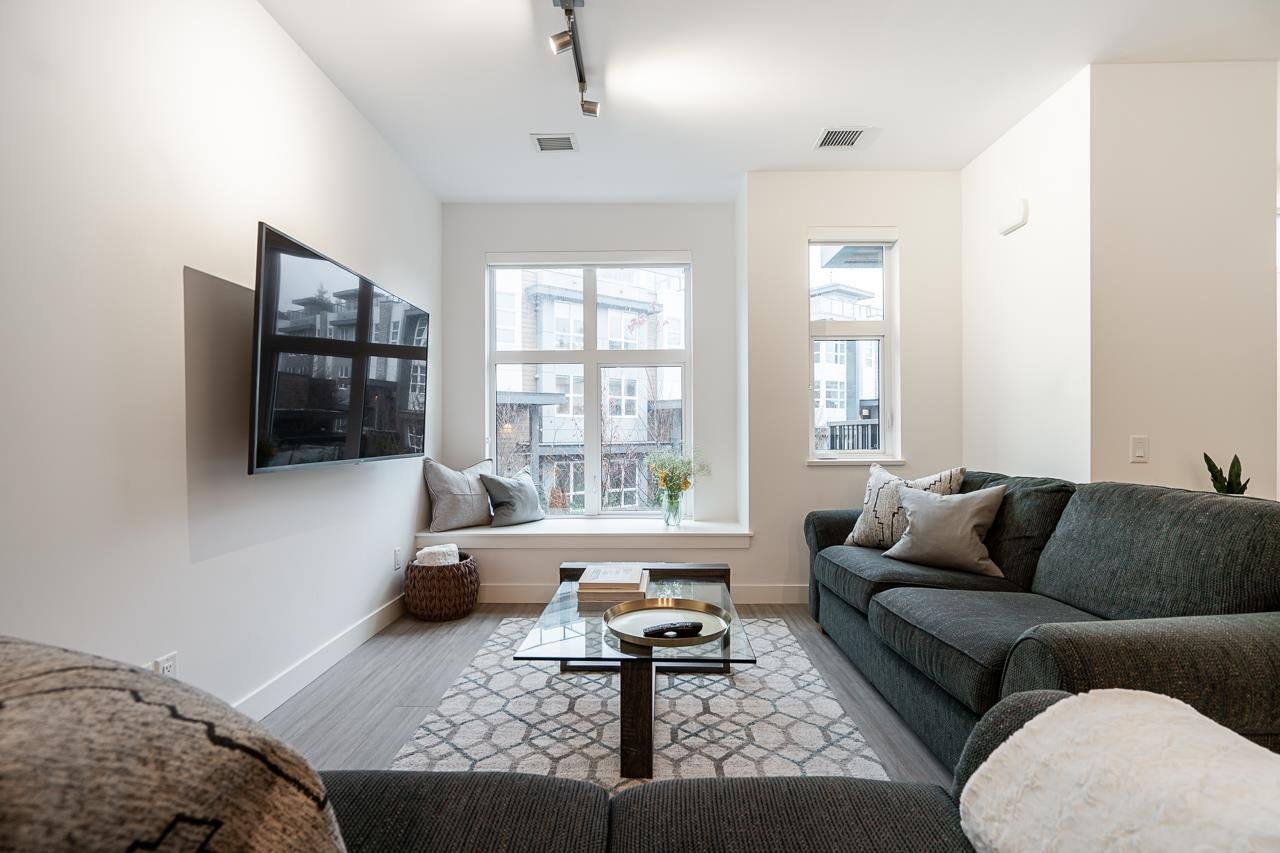 224-2060 Curling Rd
