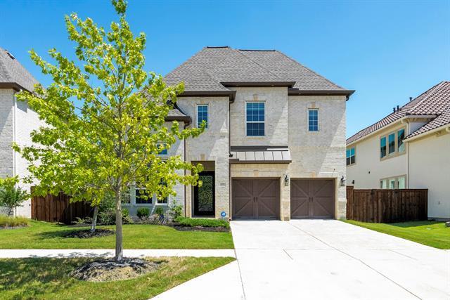 6596 Titus Ln