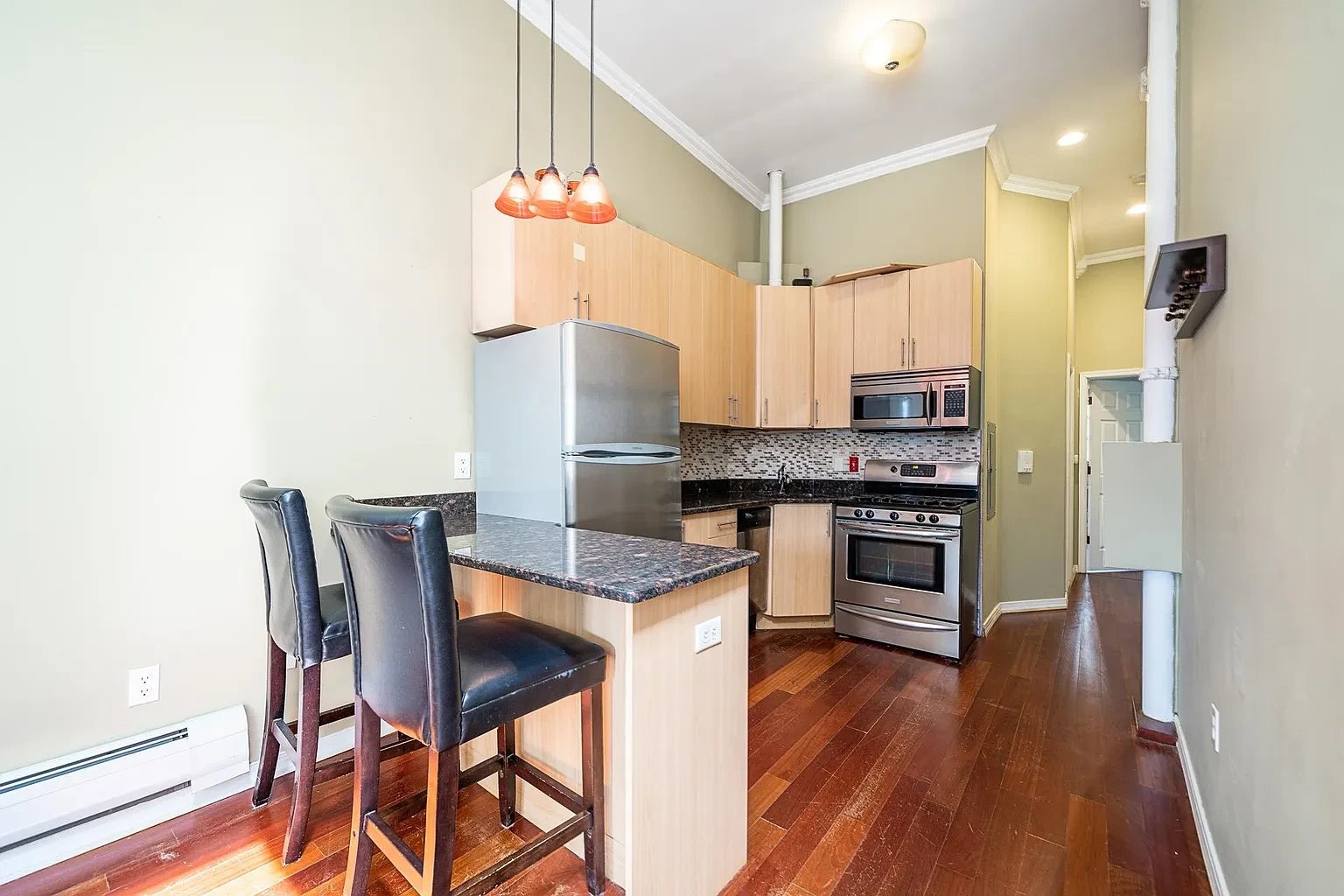 917 WILLOW AVE, #5N