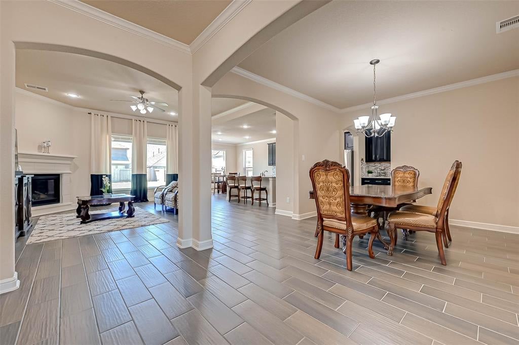 23815 Hawthorn Dale Ct