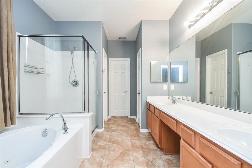 17910 Misty Pond Ct