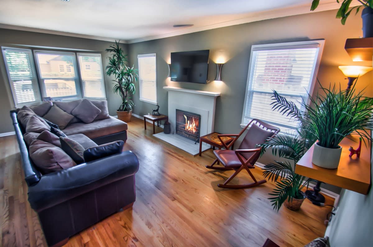 5005 Cartwright Ave Toluca Woods, CA