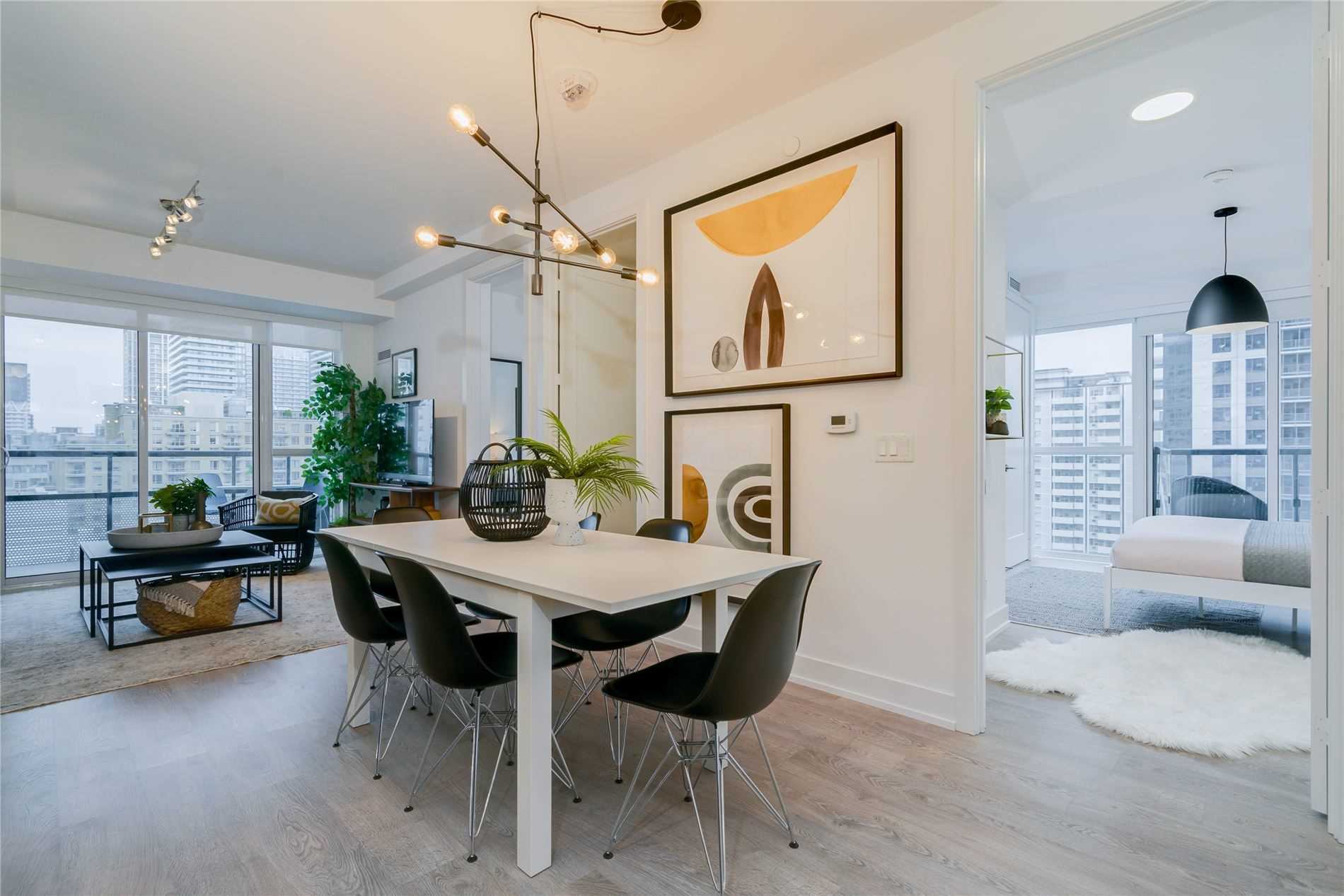 11 Lillian St #1209