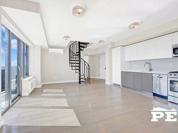 2128 Ocean Ave. Unit: 9-A