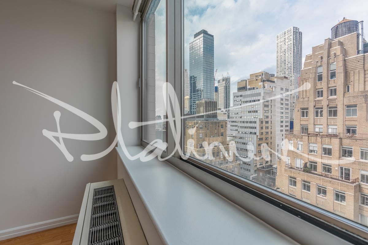 2 Gold Street, Apt 4513