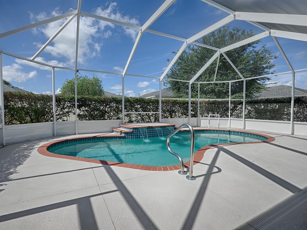 2063 Kaylee Dr