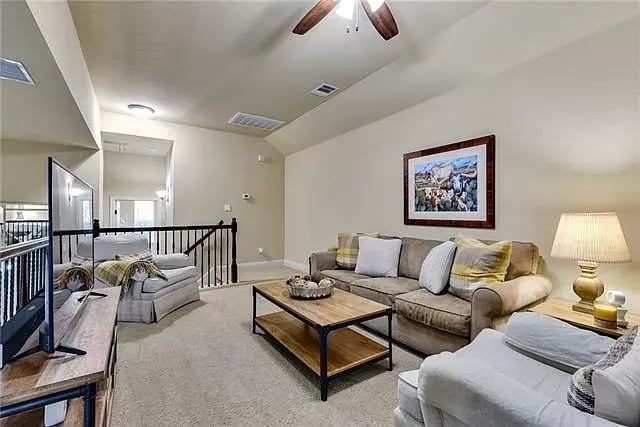 232 Sunrise Ridge Cv