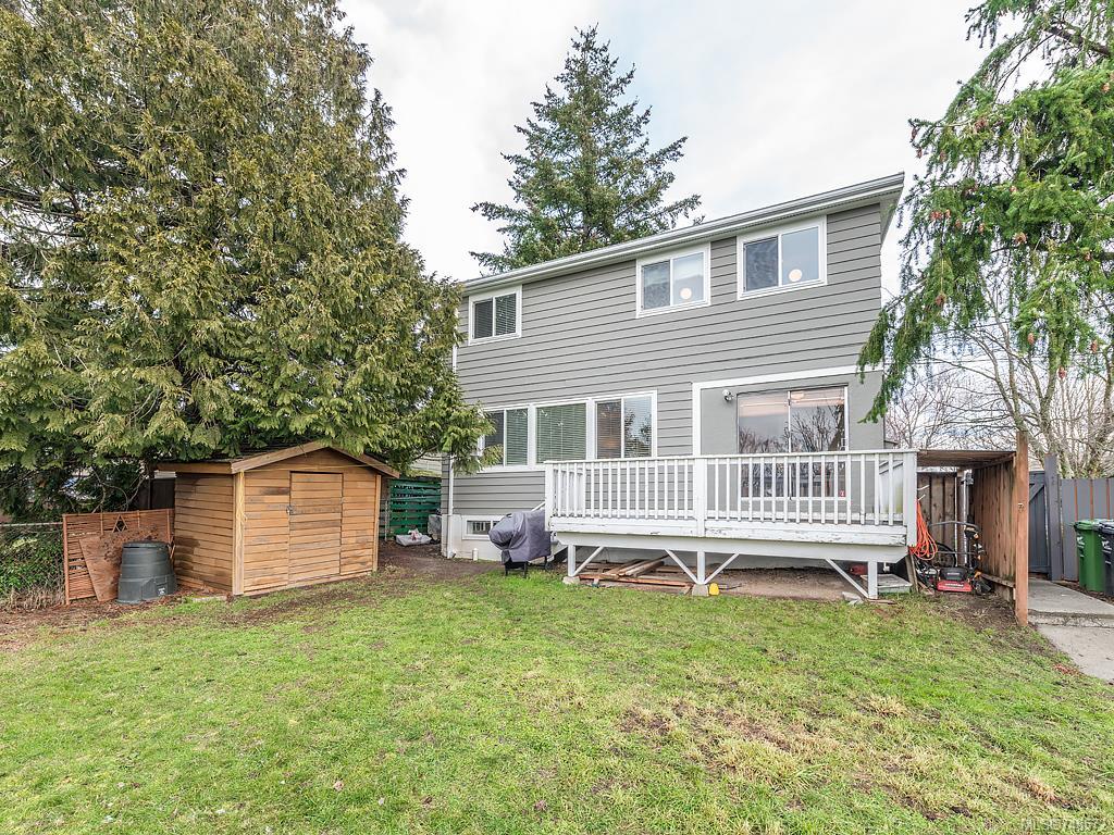 3174 Yew St, Victoria