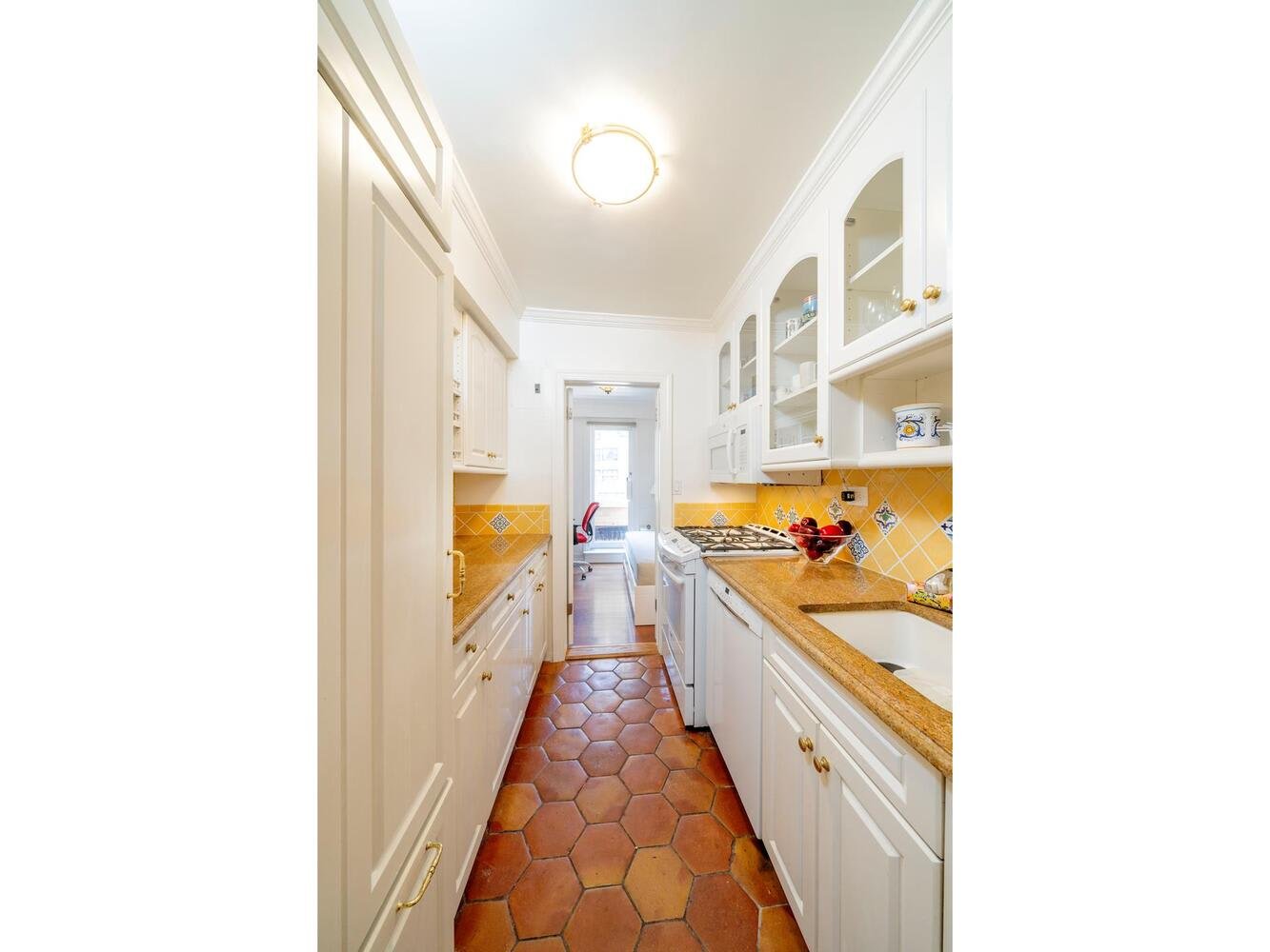 399 E 72nd St, Unit 18C