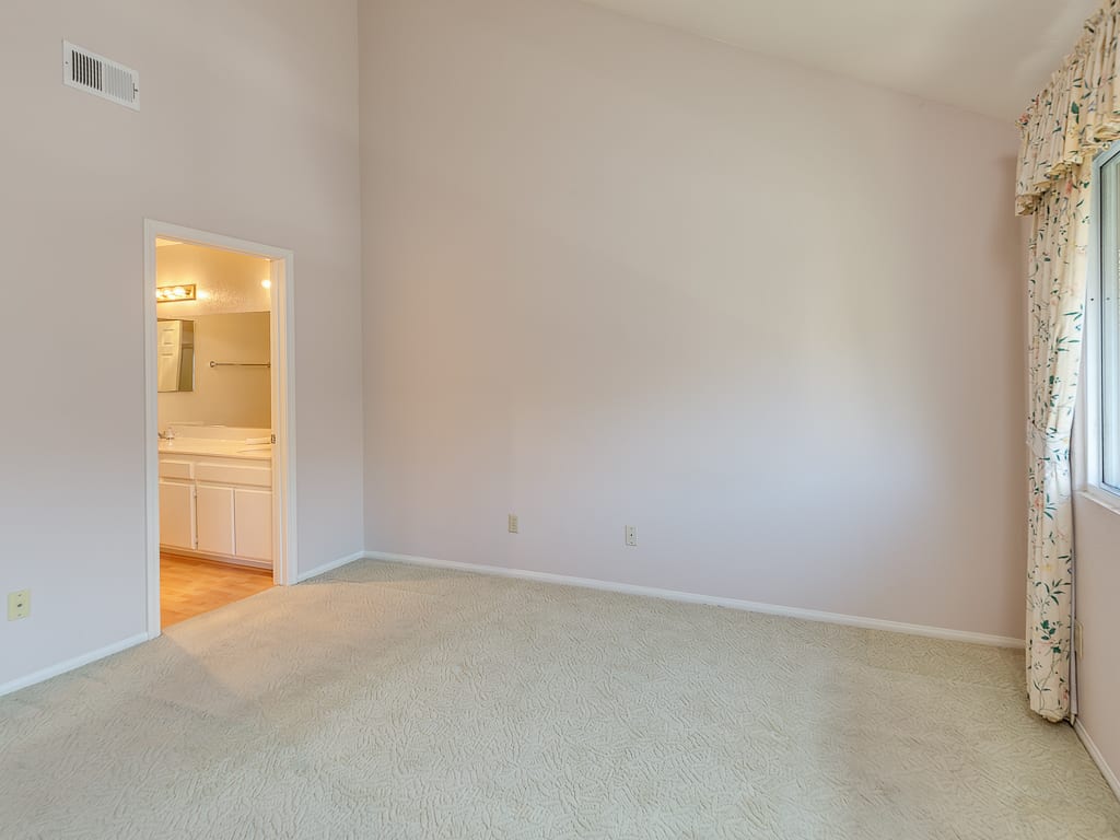 1345 E Grand Avenue Unit: D