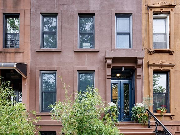 258 Stuyvesant Ave.