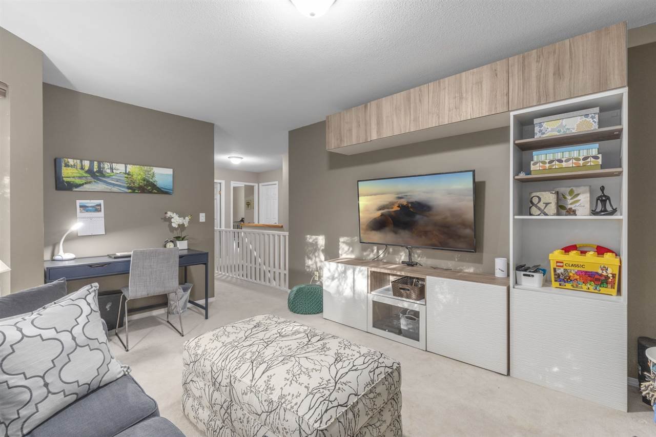 49-103 Parkside Dr