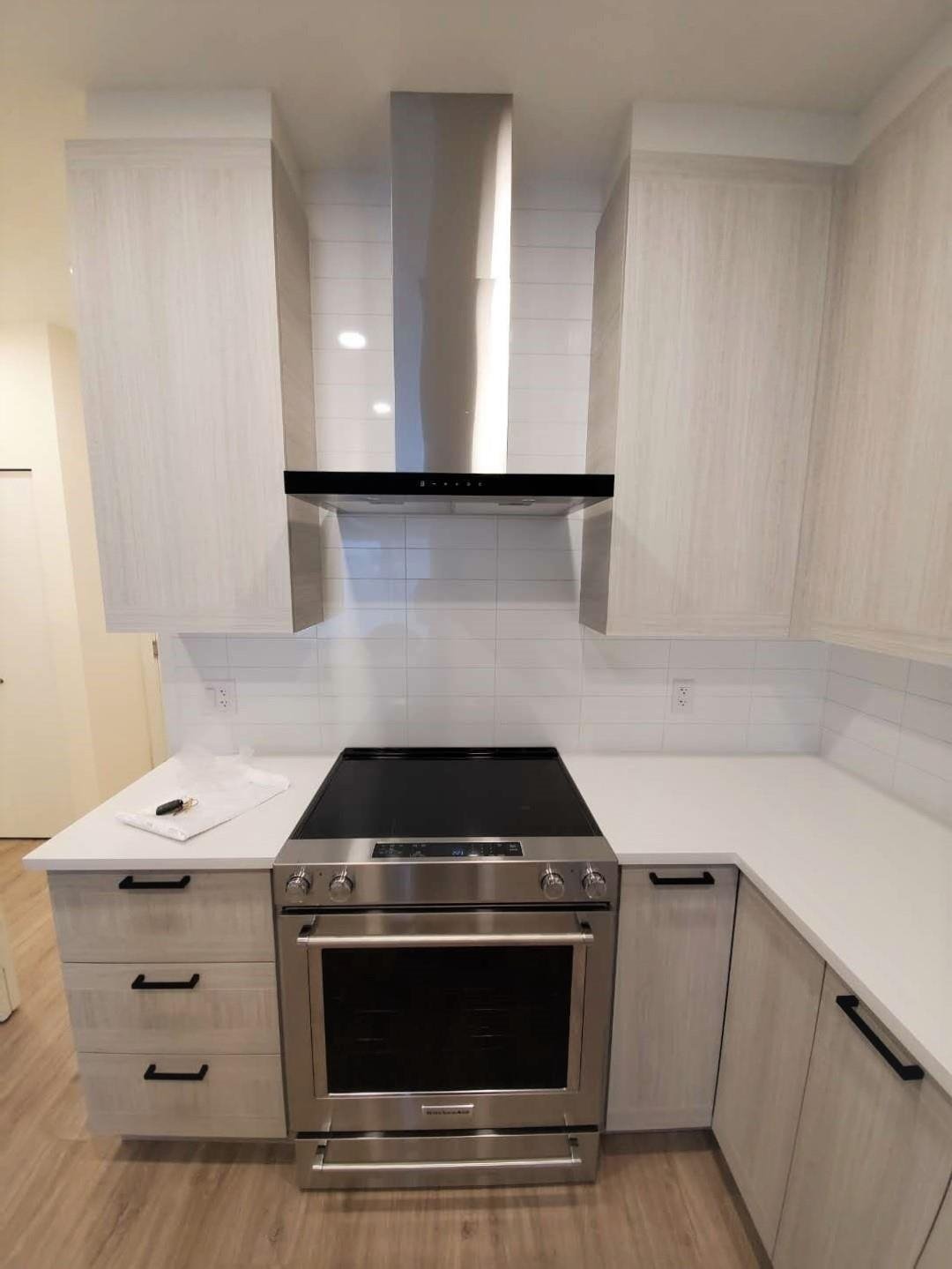 514-7133 14th Ave