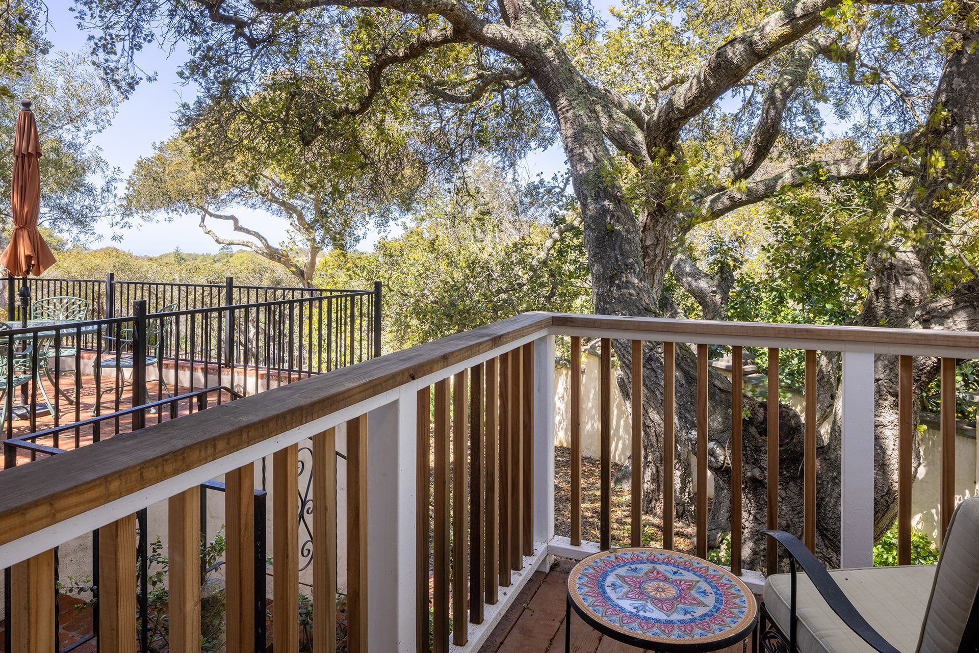 Serene Monterey Haven - 11975 Saddle Rd