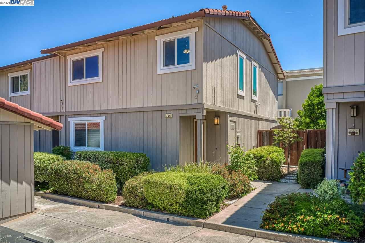 756 St. Michael Cir