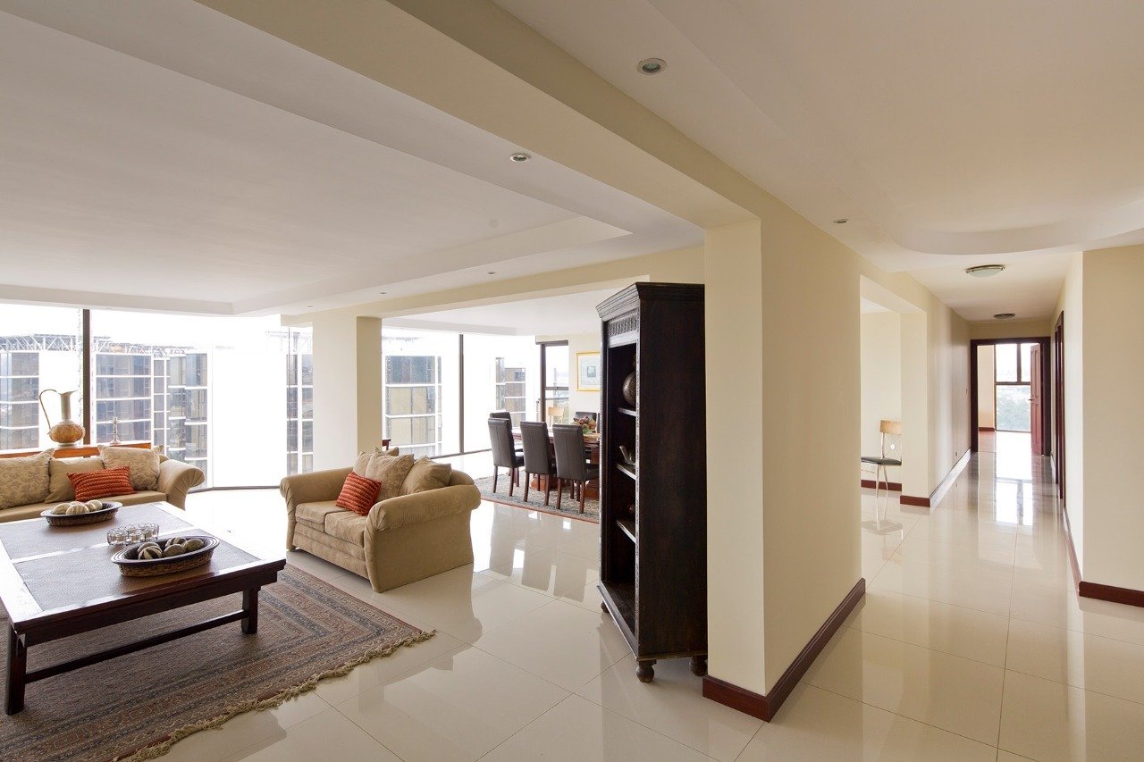 Spacious Mountain View Condo, Escazu, San Jose