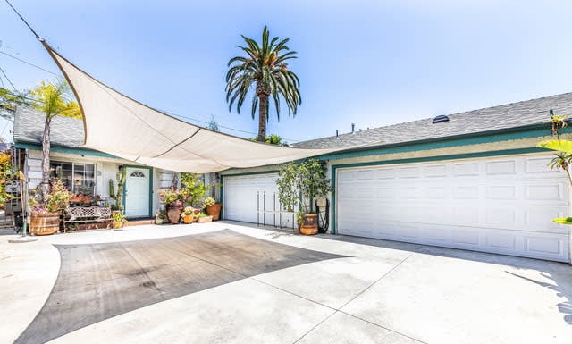 6223 Banner Ave