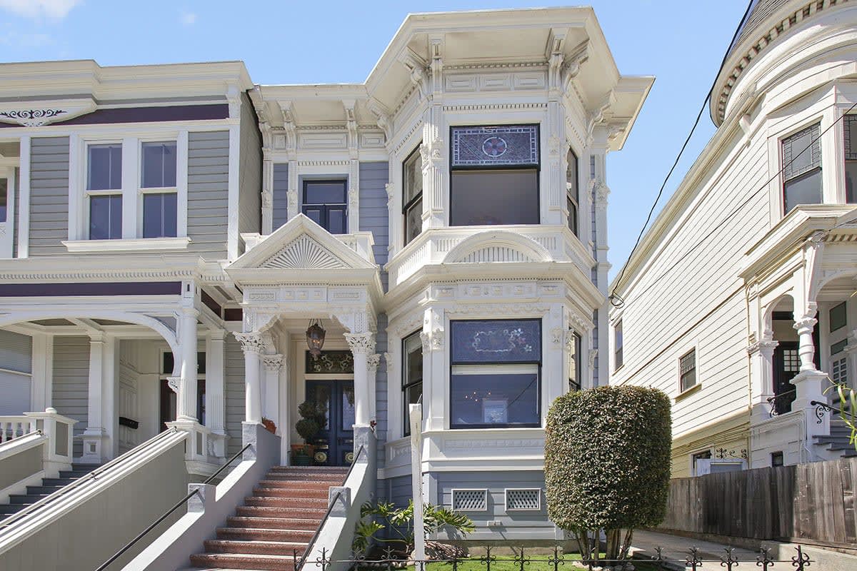 A Carefully Restored San Francisco Victorian