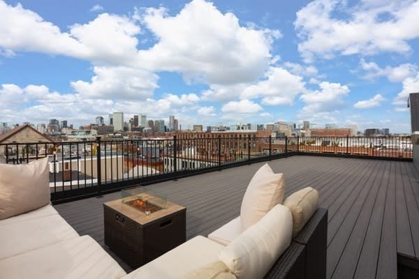 258 W Third St #PH3A