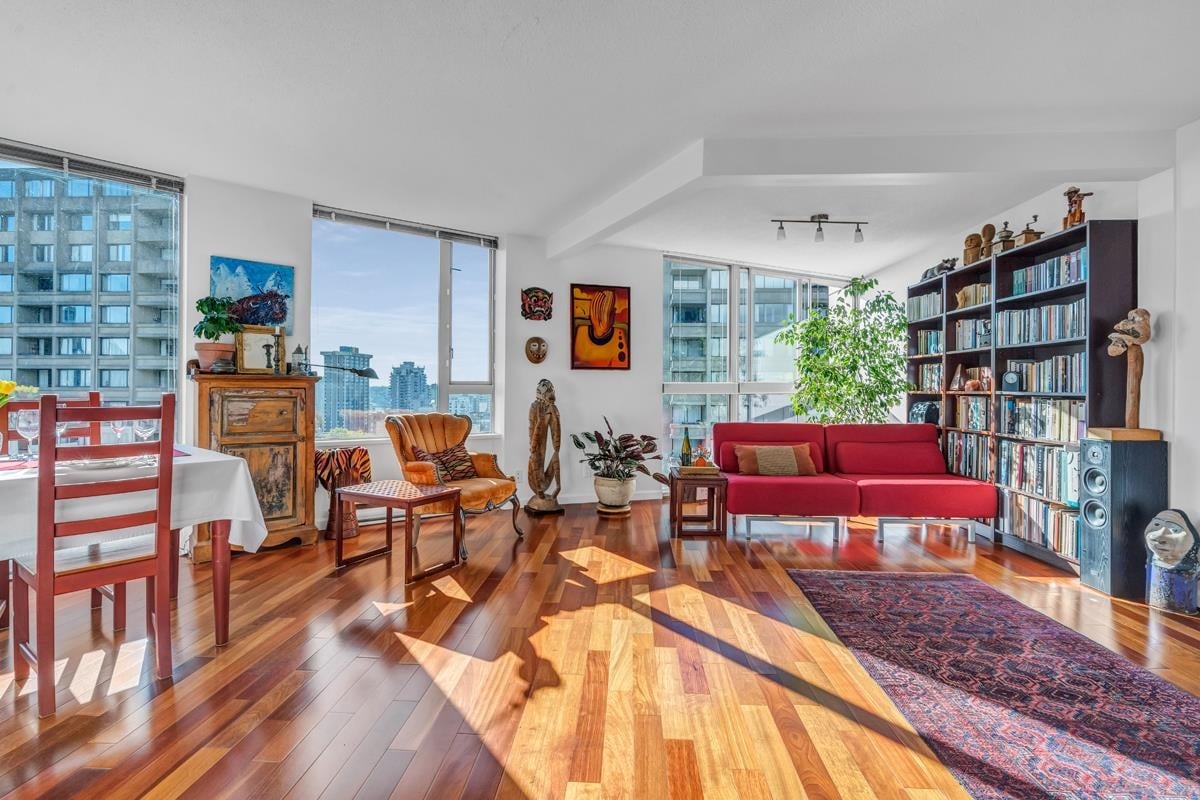 1605-1277 Nelson Street, Vancouver
