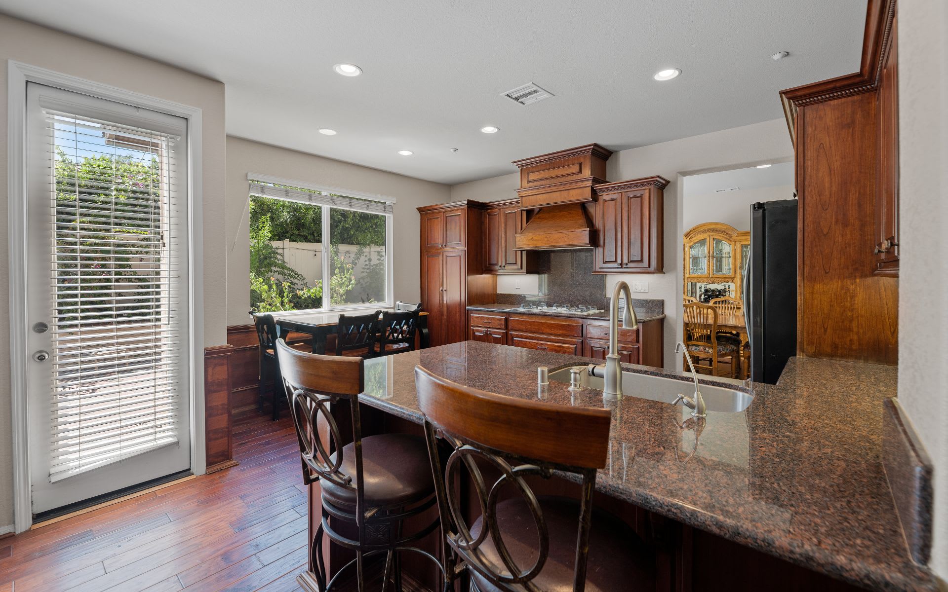1273 Honeysuckle Avenue