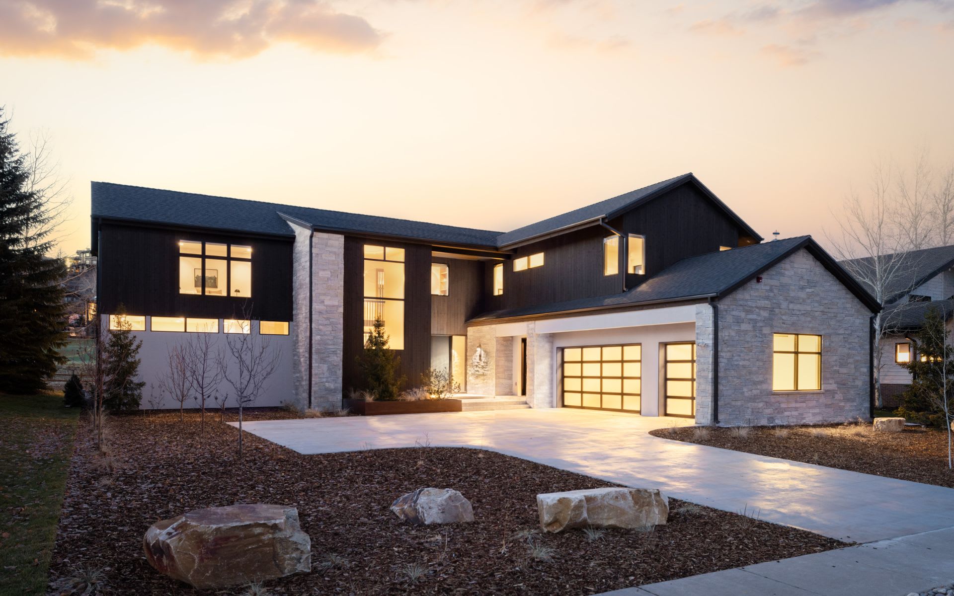 2868 American Saddler Dr